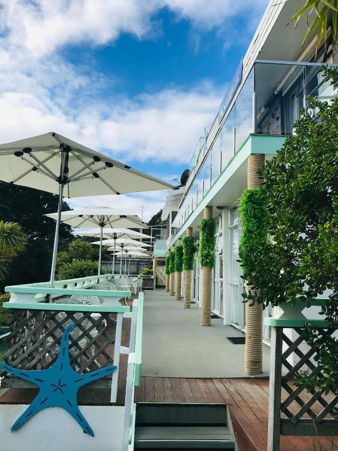 קופרס ביץ' San Marino Motor Lodge Absolute Beachfront מראה חיצוני תמונה
